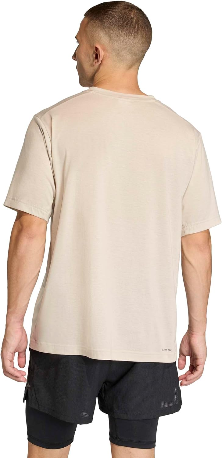 Men's Training T-Shirt With Moisture-Wicking Fabric